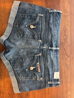 size 26 Hudson Jean shorts Hampton